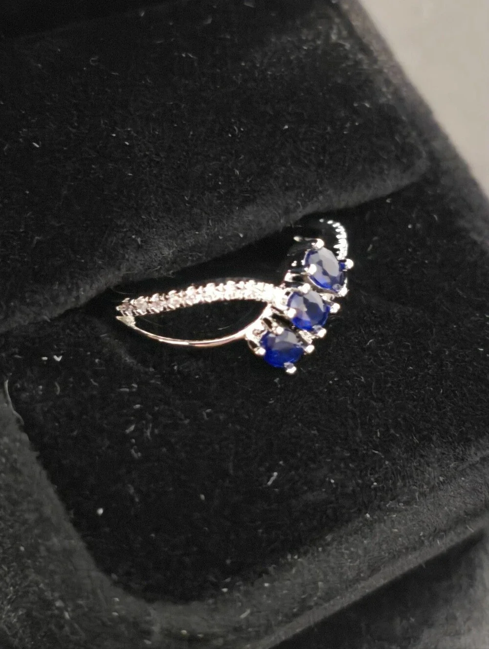 N/A this oval